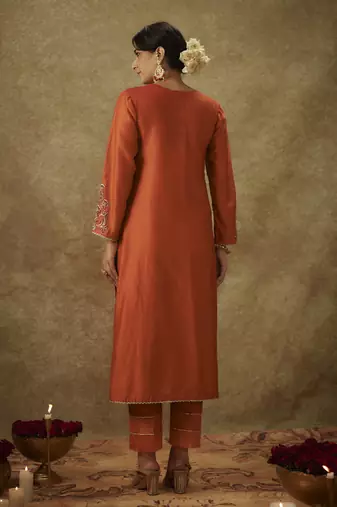 Seraya orange hand woven chanderi slik suit set with zardozi embrodiery