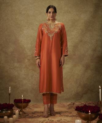 Seraya orange hand woven chanderi slik suit set with zardozi embrodiery 5