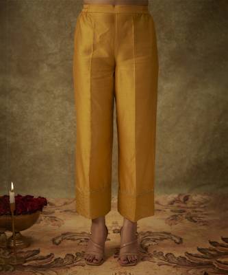 Anabia yellow hand woven chanderi slik suit set with zardozi embrodiery. 3