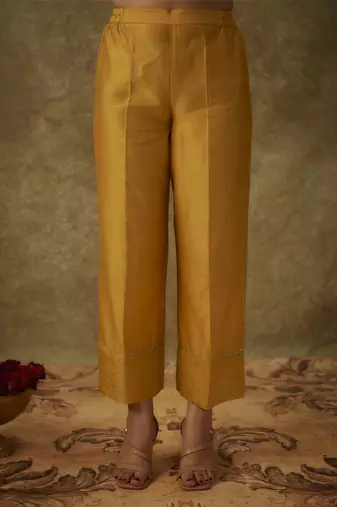Anabia yellow hand woven chanderi slik suit set with zardozi embrodiery.
