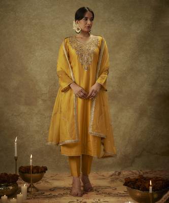 Noura yellow hand woven chanderi slik suit set with zardozi embrodiery 1