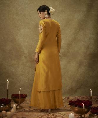 Dilara yellow hand woven chanderi slik suit set with zardozi embrodiery 2