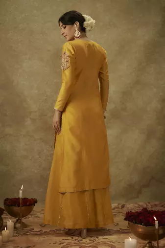 Dilara yellow hand woven chanderi slik suit set with zardozi embrodiery