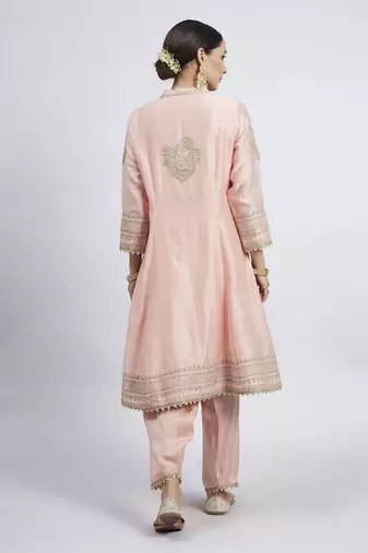 Naazira carnation pink kurta set