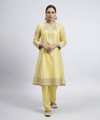 Naazira daffodil yellow kurta set 1