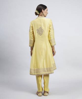 Naazira daffodil yellow kurta set 5