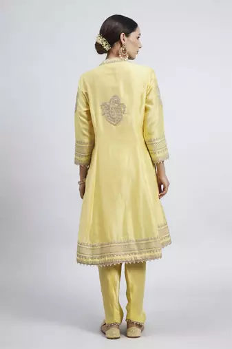 Naazira daffodil yellow kurta set