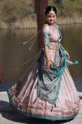 Regal Blush Pink & Teal Silk Kalamkari Lehenga Choli Set 2