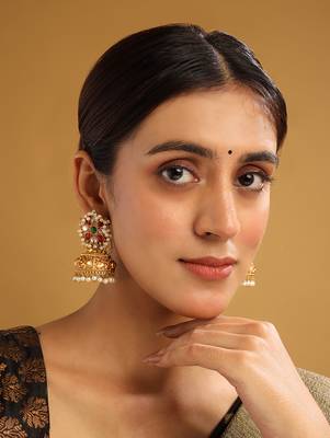 Gold-plated multicolor kundan jhumkas with pearls work – perfect for any occasion 3