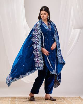 Navy blue velvet suit set 4