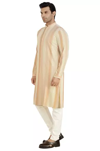 Arruga stylish shaded rayon kurta pyjama set