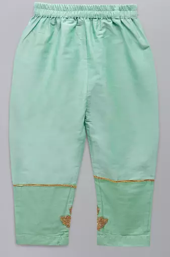 Leaf embroidered kurta pants with embroidered net dupatta
