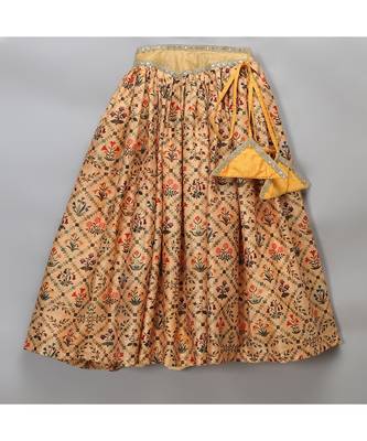 Golden orange frill printed lehnga set 5