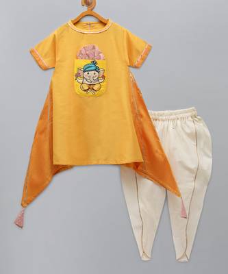 Ganpati embroidered assymetric kurta dhoti 5