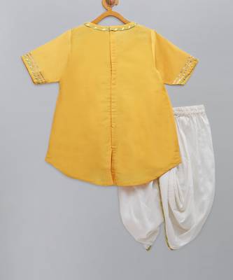 Pichwai embroidered kurta dhoti 4