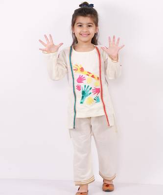 Colorful holi hands embroidered kurta pyjama 2