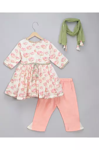 Offwhite peach lotus print kurta set