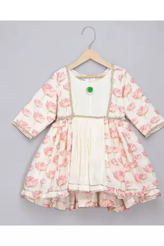 Offwhite peach lotus print kurta set