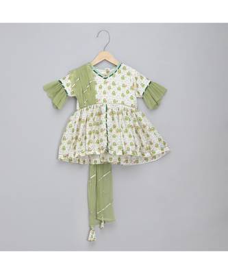 Eid printed kurta set with attached dupatta 4