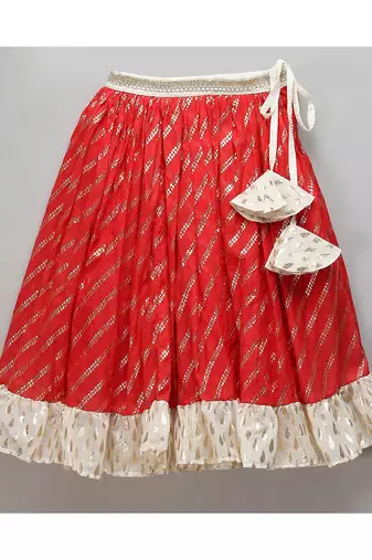 Offwhite embroidered chanderi lehnga set