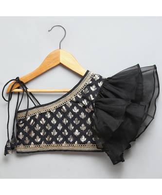 Black chanderi off shoulder lehnga set 4