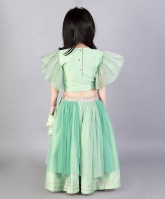 Green zari organza blouse with net lehnga 2