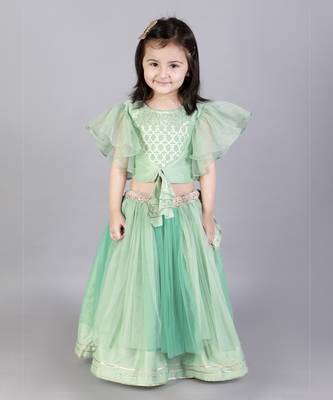Green zari organza blouse with net lehnga 4