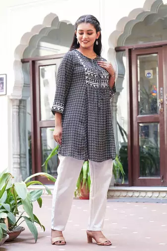 women's black polyester floral print short kurti