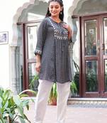 women's black polyester floral print short kurti