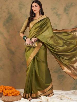 green zari woven organza saree with unstitched blouse piece 2