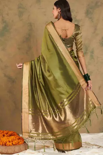 green zari woven organza saree with unstitched blouse piece