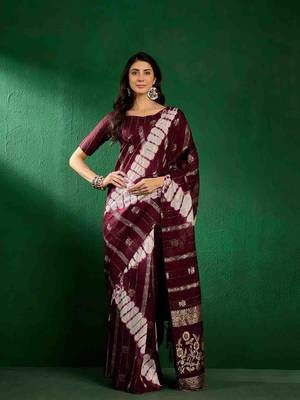 wine jacquard design cotton saree with unstitched blouse piece 1