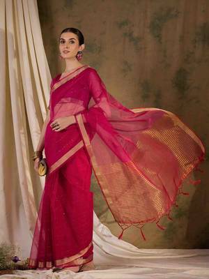pink organza saree with unstitched blouse piece 1