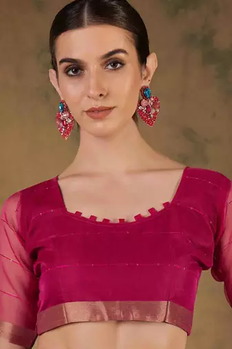 pink  organza  saree with unstitched blouse piece
