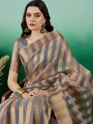 grey zari woven banarasi organza saree with unstitched blouse piece 3