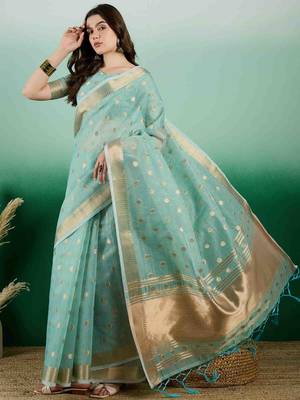 blue jacquard design banarasi organza saree with unstitched blouse piece 2