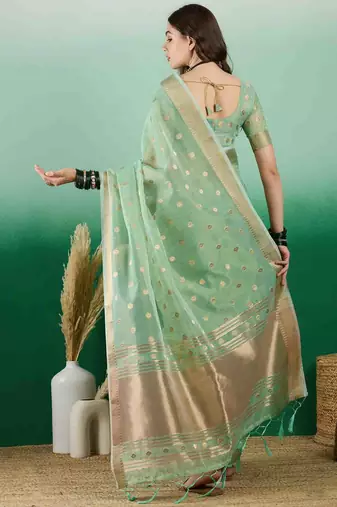 green jacquard design banarasi organza saree with unstitched blouse piece
