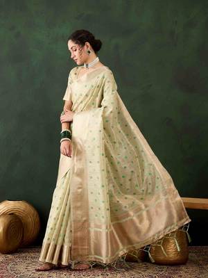 green zari woven banarasi organza saree with unstitched blouse piece 2