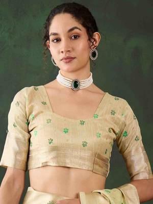 green zari woven banarasi organza saree with unstitched blouse piece 5