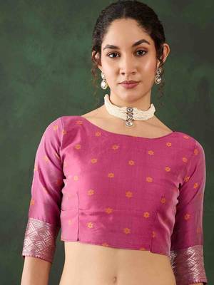 lavender jacquard design poly cotton saree with unstitched blouse piece 5