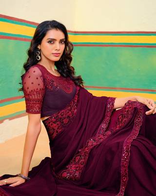 Maroon oak embroidered heavy partywear saree 2