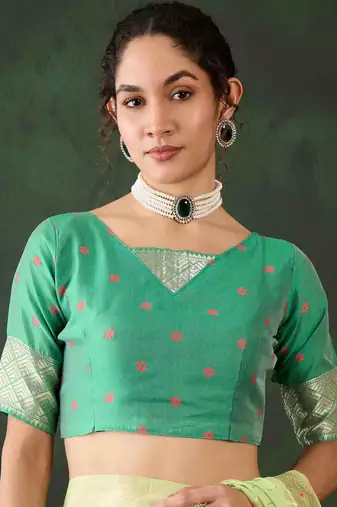 pista jacquard design poly cotton saree with unstitched blouse piece