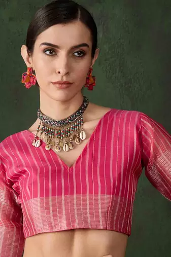 pink jacquard design poly cotton saree with unstitched blouse piece