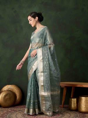 green jacquard design poly cotton saree with unstitched blouse piece 2