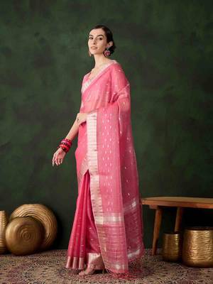 pink jacquard design poly cotton saree with unstitched blouse piece 2