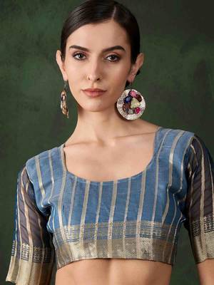 blue jacquard design poly cotton saree with unstitched blouse piece 5