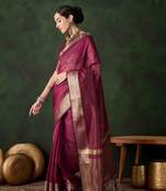 magenta jacquard design poly cotton saree with unstitched blouse piece