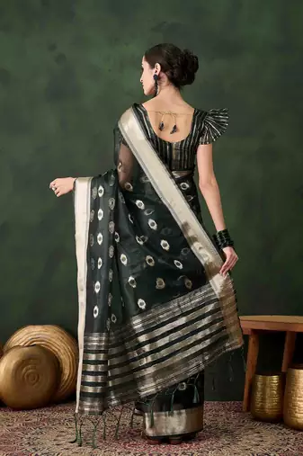green jacquard design poly cotton saree with unstitched blouse piece