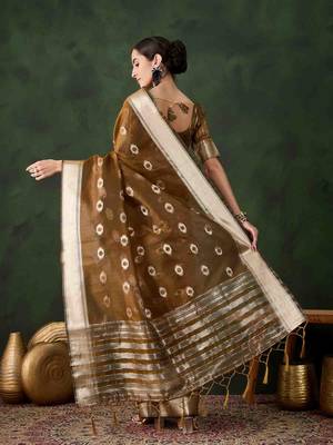 mustard jacquard design poly cotton saree with unstitched blouse piece 4
