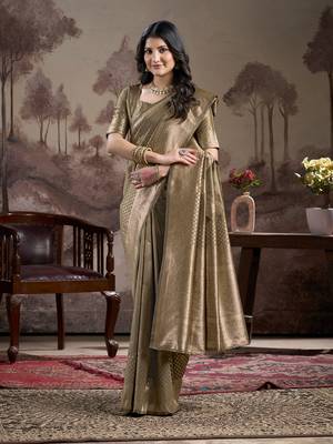 Green lichi silk blend wevon rich pallu heavy partywear saree 5